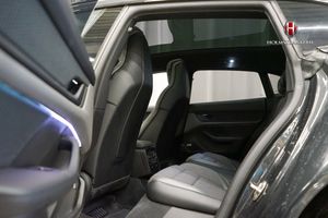 Porsche Taycan bild 14