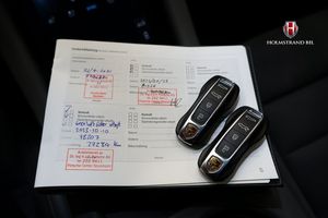 Porsche Taycan bild 32