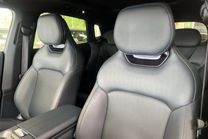 Lynk & Co 08 bild 25