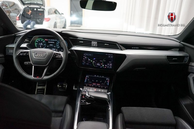 Audi Q8 e-tron bild 13