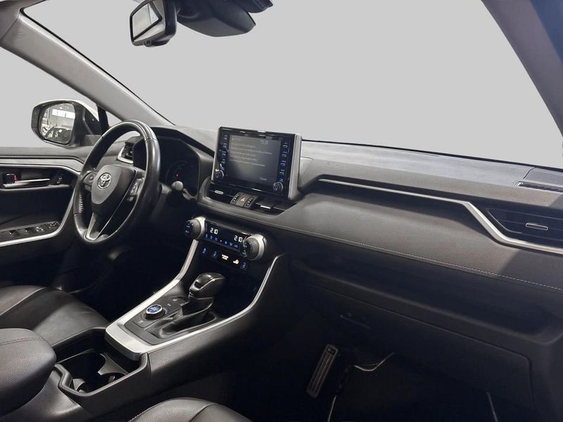 Toyota RAV4 bild 10