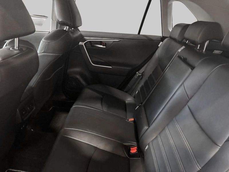 Toyota RAV4 bild 11