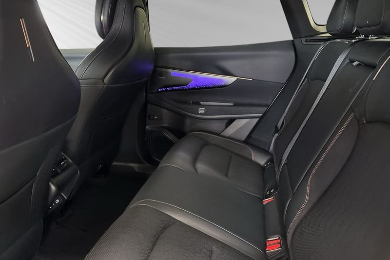 Lynk & Co 08 bild 7