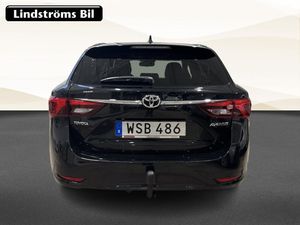 Toyota Avensis bild 8