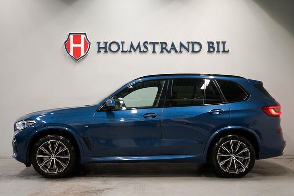 BMW X5 xDrive40i 340hk M Sport Innovation 4hjulstyrning Pano - 2020
