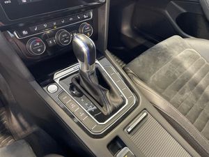 Volkswagen Passat bild 18