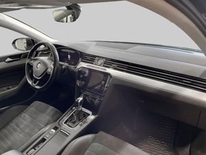 Volkswagen Passat bild 10