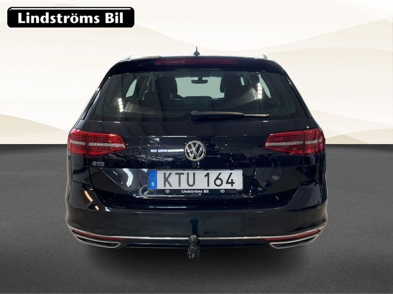 Volkswagen Passat bild 8