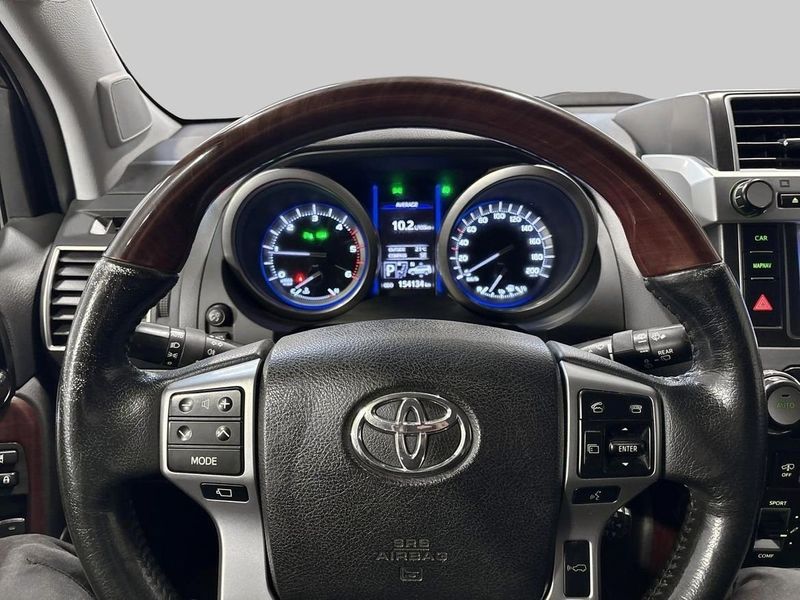 Toyota Land Cruiser bild 15