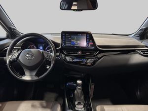 Toyota C-HR bild 12