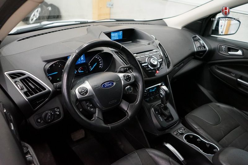 Ford Kuga bild 8
