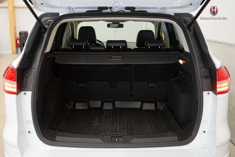Ford Kuga bild 20