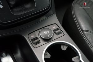 Ford Kuga bild 17