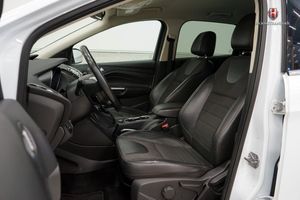 Ford Kuga bild 9