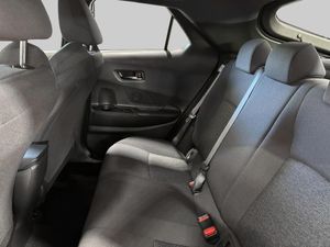 Toyota C-HR bild 11