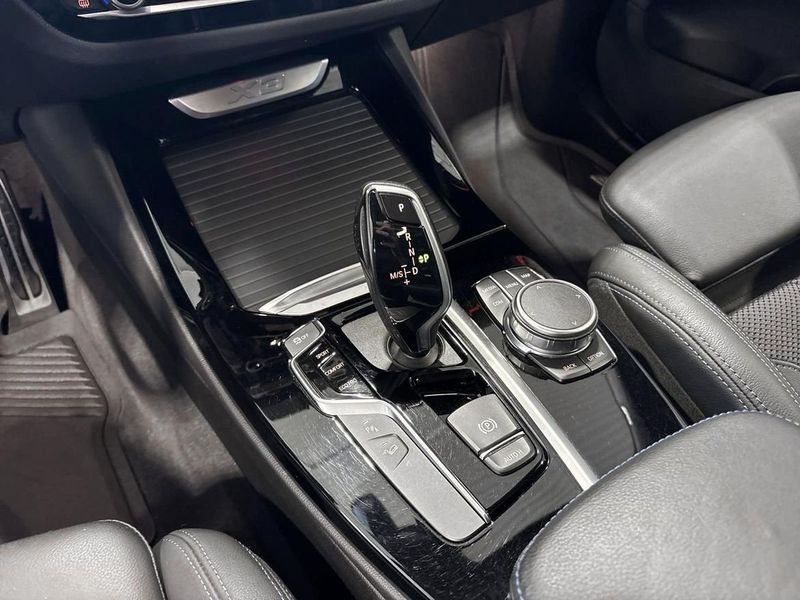 BMW X3 M bild 17