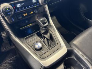 Toyota RAV4 bild 18