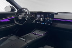 Lynk & Co 08 bild 9