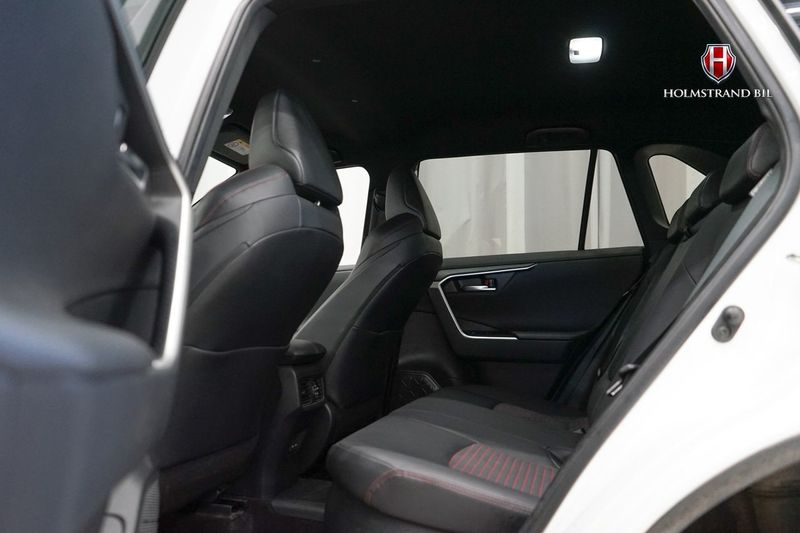 Toyota RAV4 bild 11