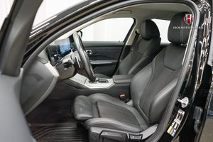 BMW 330 bild 11