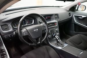 Volvo V60 bild 8