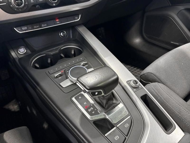 Audi A4 bild 17