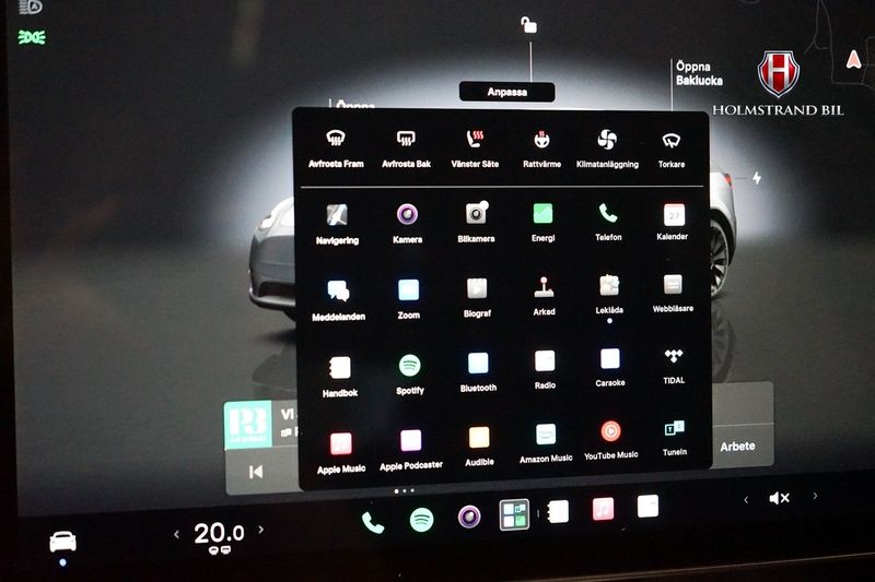 Tesla Model Y bild 17