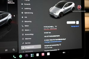Tesla Model Y bild 13