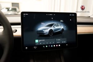 Tesla Model Y bild 18