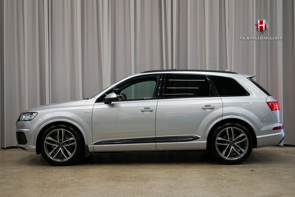 Audi Q7 3.0 TDI V6 S line Pano Drag Valcona Rut-quilt BOSE Luft - 2018