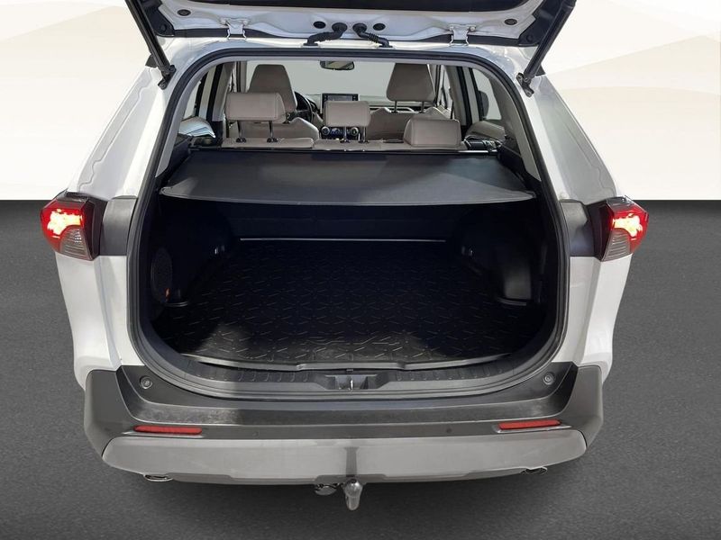 Toyota RAV4 bild 13