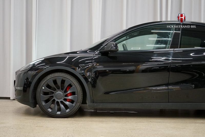 Tesla Model Y bild 7