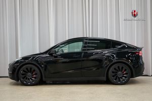 Tesla Model Y bild 1