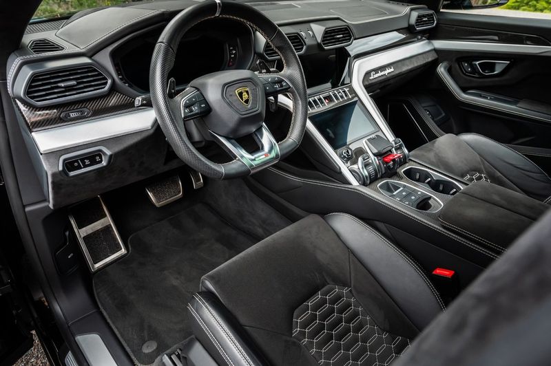 Lamborghini Urus bild 14