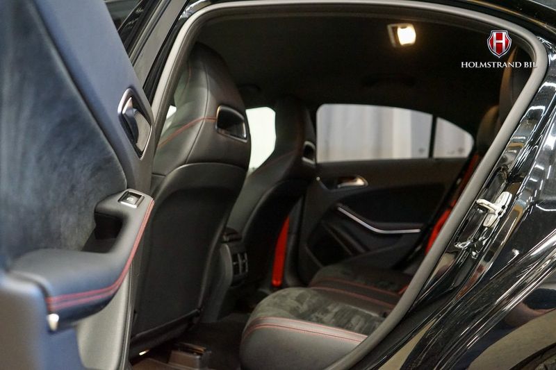 Mercedes A45 AMG bild 9