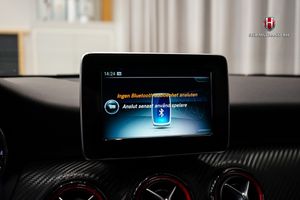 Mercedes A45 AMG bild 15
