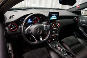 Mercedes A45 AMG bild 7