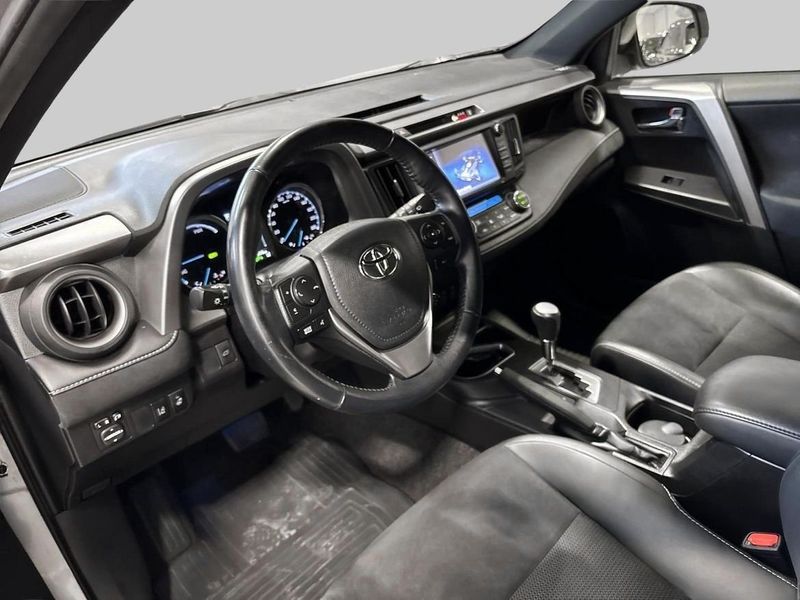 Toyota RAV4 bild 14