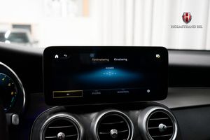 Mercedes GLC300 bild 21