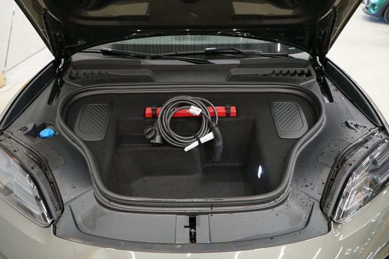 Porsche Macan bild 29