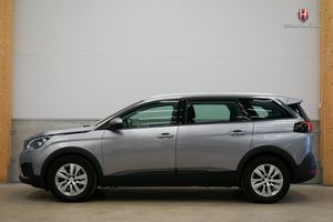 Peugeot 5008 bild 1