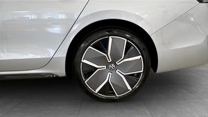 Volkswagen Passat bild 6