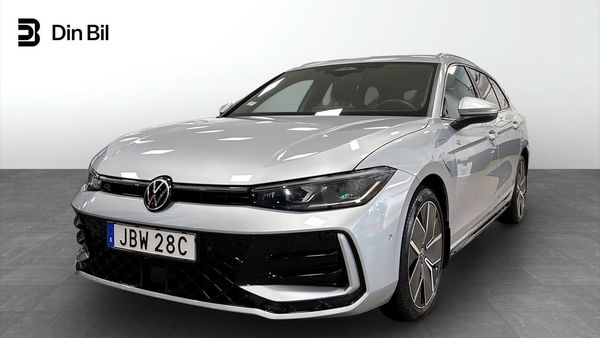Volkswagen Passat R-Line 272Hk eHybrid HuD/Drag/Panoramatak - 2026
