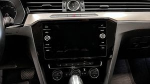 Volkswagen Passat bild 9