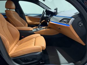 BMW 530 bild 8
