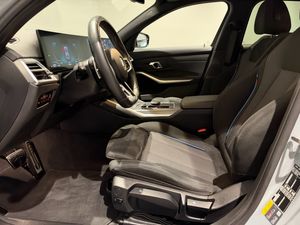 BMW 330 bild 10