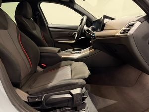 BMW 330 bild 8