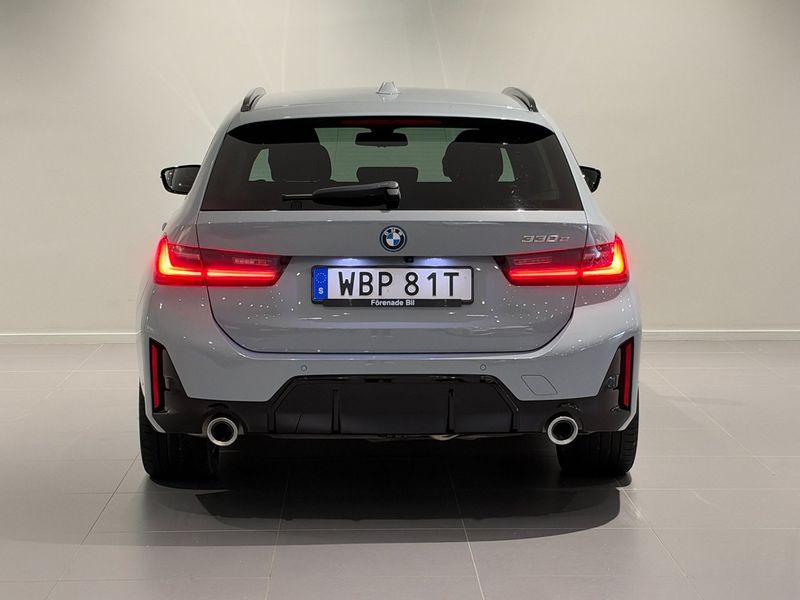 BMW 330 bild 4