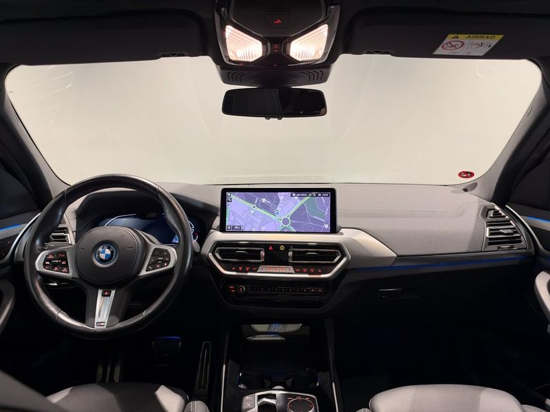 BMW iX3 bild 13