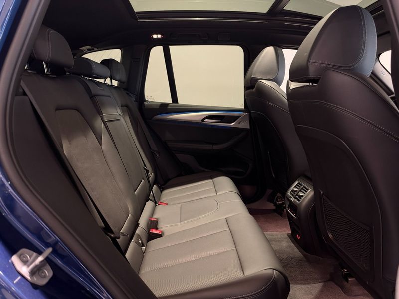 BMW iX3 bild 7